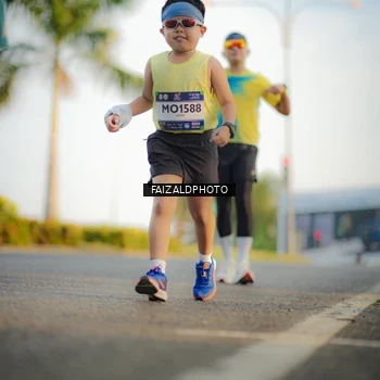 Runner Photo 7829570