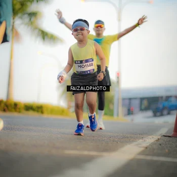 Runner Photo 7829666