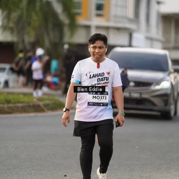 Runner Photo 7829937