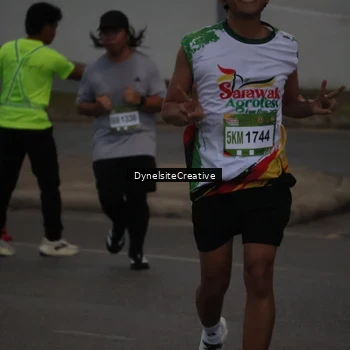 Runner Photo 7829943