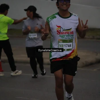 Runner Photo 7829957