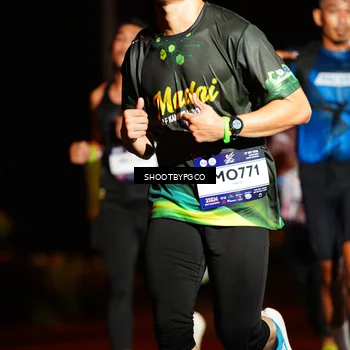 Runner Photo 7830032