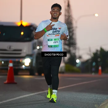 Runner Photo 7830051