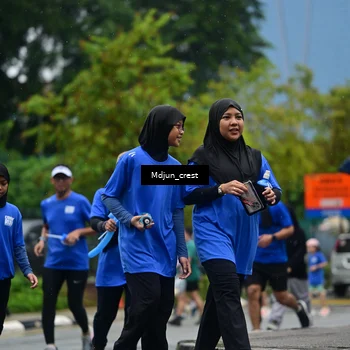 Runner Photo 7830073