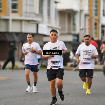 Runner Photo 7830159