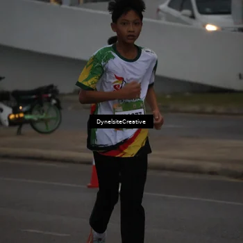 Runner Photo 7830175