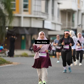 Runner Photo 7830240
