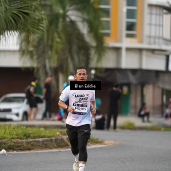Runner Photo 7830290