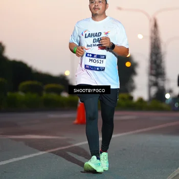 Runner Photo 7830309