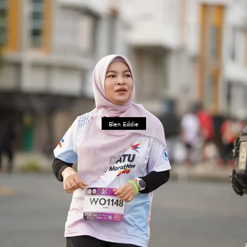 Runner Photo 7830311