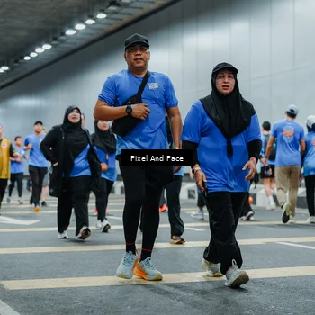 Runner Photo 7830359