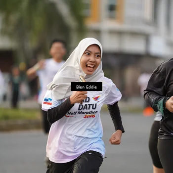 Runner Photo 7830371