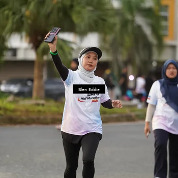 Runner Photo 7830388