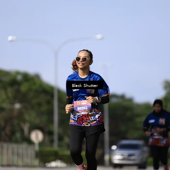 Runner Photo 7830436