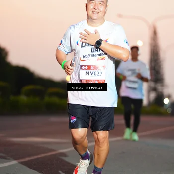 Runner Photo 7830448