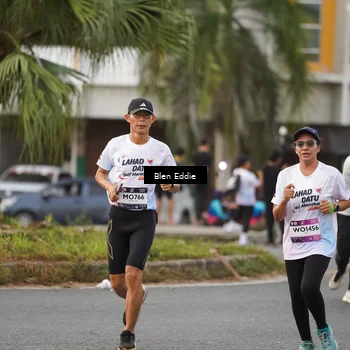 Runner Photo 7830473