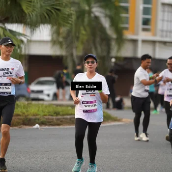 Runner Photo 7830476