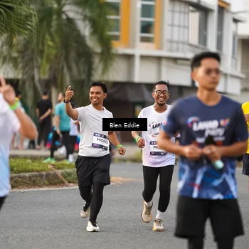 Runner Photo 7830479