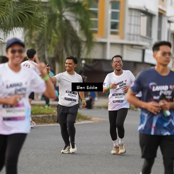 Runner Photo 7830485