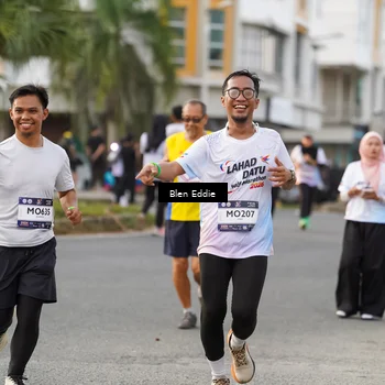 Runner Photo 7830526