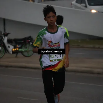 Runner Photo 7830533