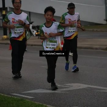 Runner Photo 7830553