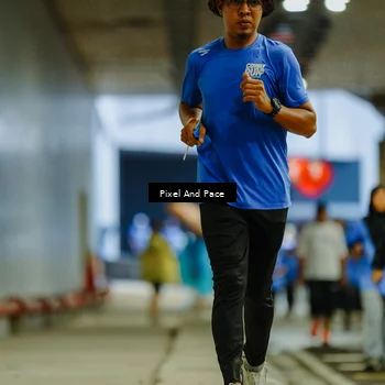 Runner Photo 7830557