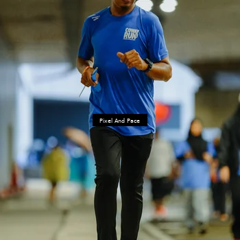 Runner Photo 7830564