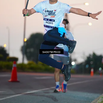 Runner Photo 7830569