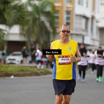 Runner Photo 7830571