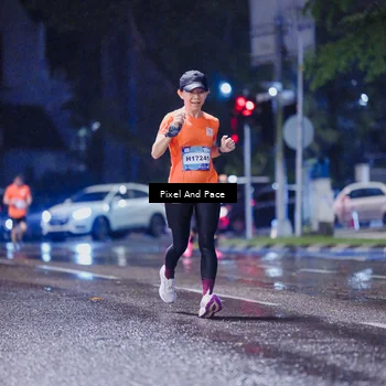 Runner Photo 7830621