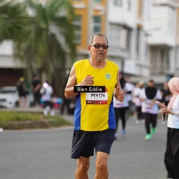 Runner Photo 7830639