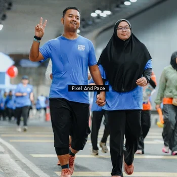 Runner Photo 7830652