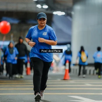 Runner Photo 7830656