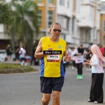 Runner Photo 7830667