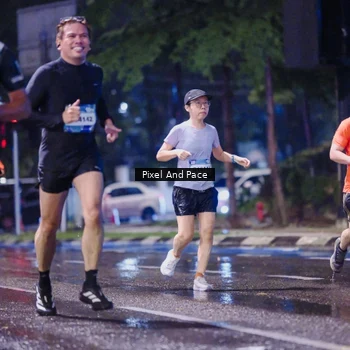 Runner Photo 7830703