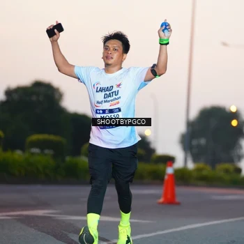 Runner Photo 7830726