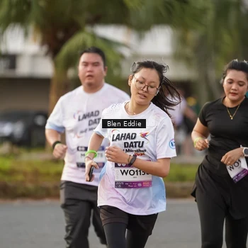 Runner Photo 7830750