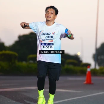 Runner Photo 7830752
