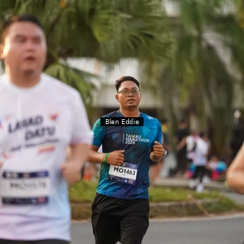 Runner Photo 7830763