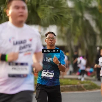 Runner Photo 7830794