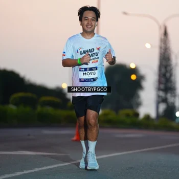 Runner Photo 7830807