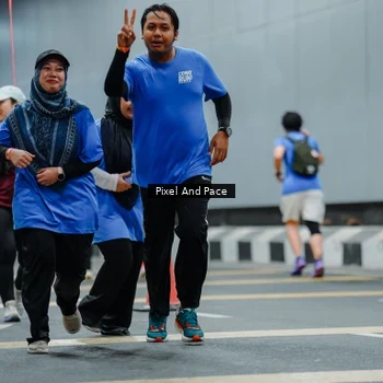 Runner Photo 7830814
