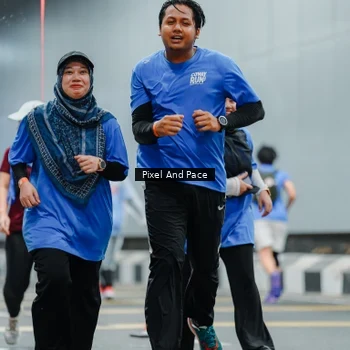 Runner Photo 7830824