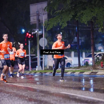Runner Photo 7830828