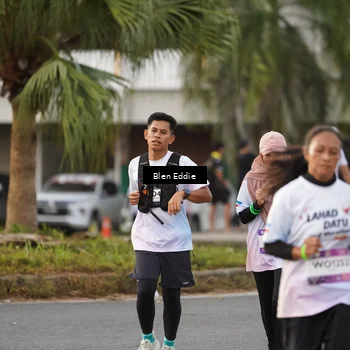 Runner Photo 7830830