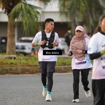 Runner Photo 7830853