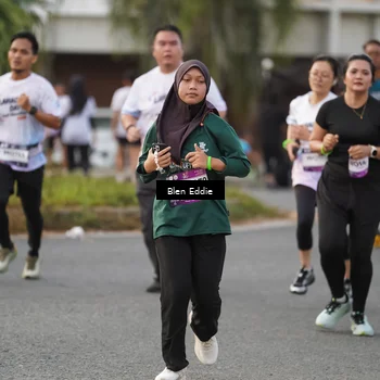 Runner Photo 7830863