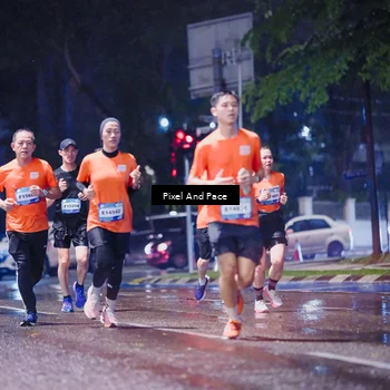 Runner Photo 7830902