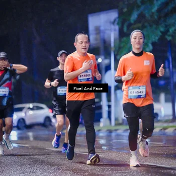 Runner Photo 7830949